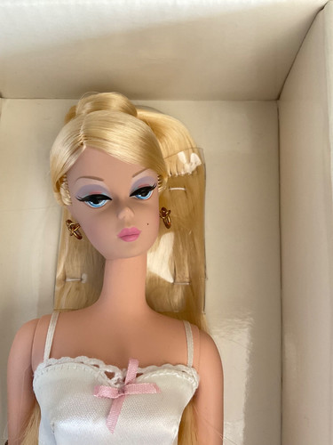 Barbie silkstone fashion model - barbie,