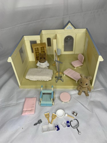 Vintage sylvanian families - sylvanian,