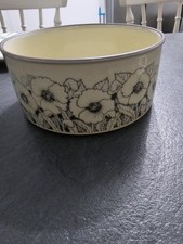 Vintage. Hornsea.  Cornrose - 1 large casserole dish. Serving bowl. No lid.