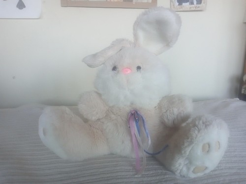 Fluffy cream coloured plush - fluffy,
