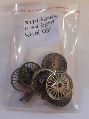 Triang hornby flying - triang, scotts