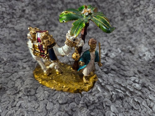 Vintage metal enamel camel - vintage, &