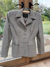 Droopy & Browns Angela Holmes