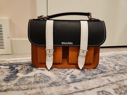 Nwot grafea shoulder bag - nwot,