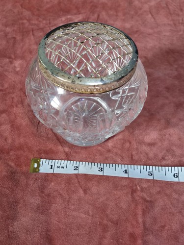 Pot pourri vase - pourri, with