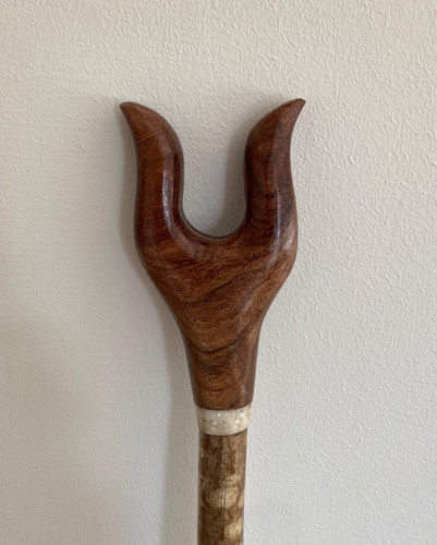 Chestnut urn thumb stick - thumb, on