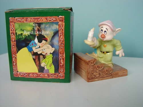 Royal doulton walt disney - doulton,