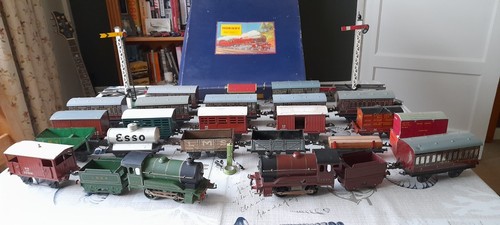 Vintage hornby gauge train - vintage,