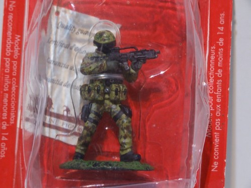 Die cast soldier 54mm - die,