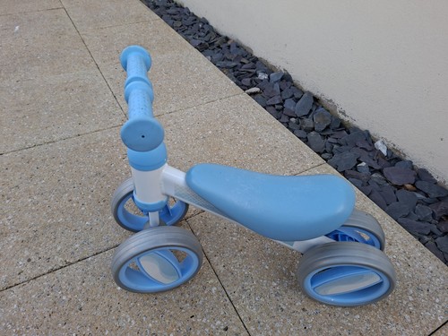 Blue toddler ride - blue, push