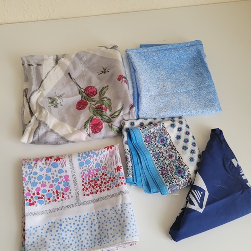Lot five vintage - five,