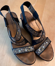 RUSSELL & BROMLEY LONDON