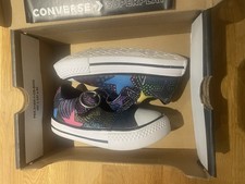 Converse Infant Size 5 Super Comfy Mary Jane White/blue/pink Very Light Fabric