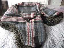Mens One Size Trapper Style Hat, Plaid Pattern, Part Fleecy Lined