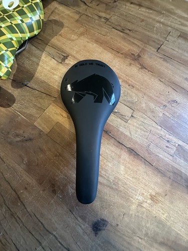 Vader mtn bike saddle seat - bike,