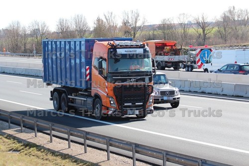 Truck photo volvo - truck,