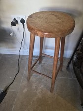 Vintage Oak? Bar Stool Plant