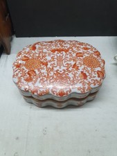 Chinese Porcelain Box, Lotus
