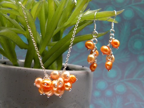 Gold fresh water pearl - water,