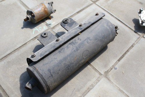 Compliant exhaust silencer - compliant,