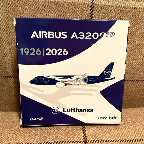 Lufthansa airbus a320neo - lufthansa,