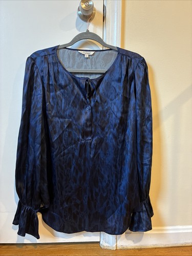 Tucker navy patterned silk