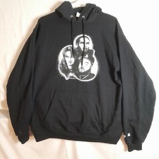 TEAM SESH HOODIE IN LOVING