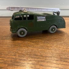 DINKY  SUPERTOYS - FIRE ENGINE
