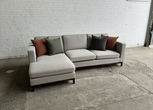 Display shape sofa - ex, taupe