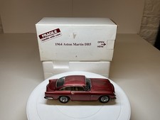 Danbury Mint 1/24 1964 Aston Martin DB5 mint and boxed