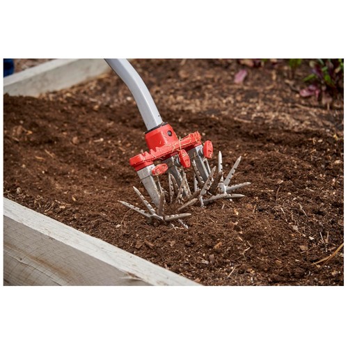 Disc cultivator with - disc,