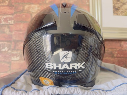 Gregorio lavilla shark helmet - lavilla,