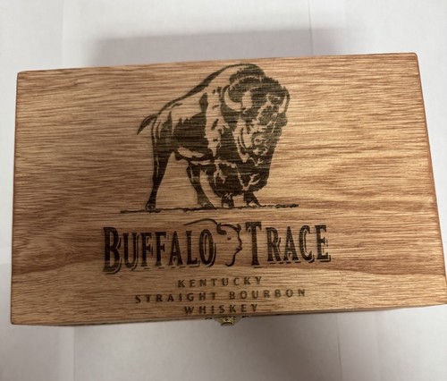 Buffalo trace bourbon - buffalo,