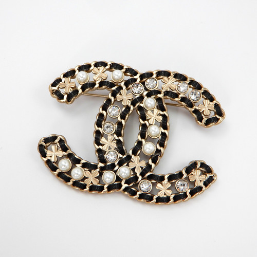 Chanel lambskin pearl crystal - lambskin,