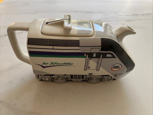 Shuttle novelty tea - novelty, pot