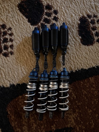 Traxxas emaxx tmaxx supermaxx - traxxas,