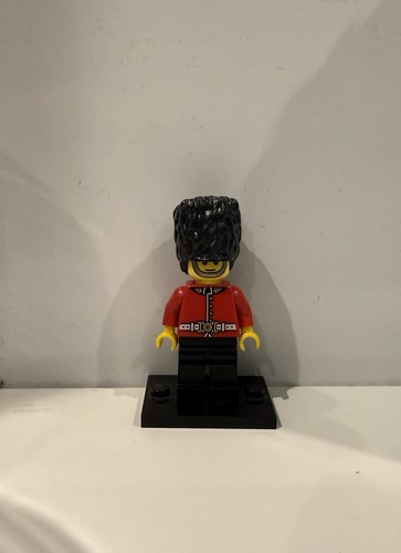 Lego royal guard soldier - royal,