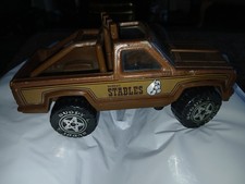 Vintage 1983 Buddy L Stables