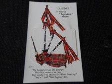 Dundee Pull Out Postcard  -