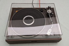 Turntable dustcover hinge - turntable,