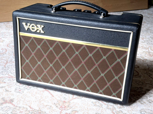 Vox pathfinder bass guitar - vox,