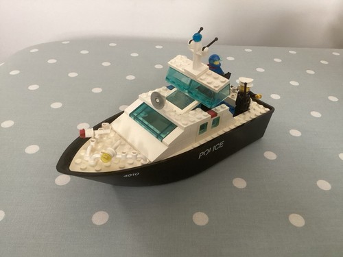 Lego police boat vintage 4010 - lego,