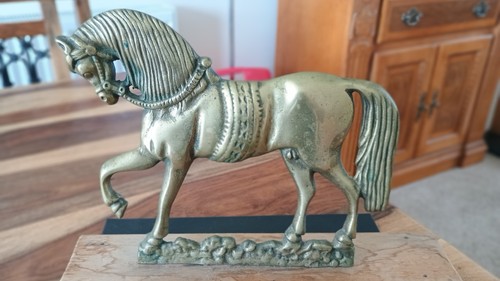 Horse door stop - horse, (?)