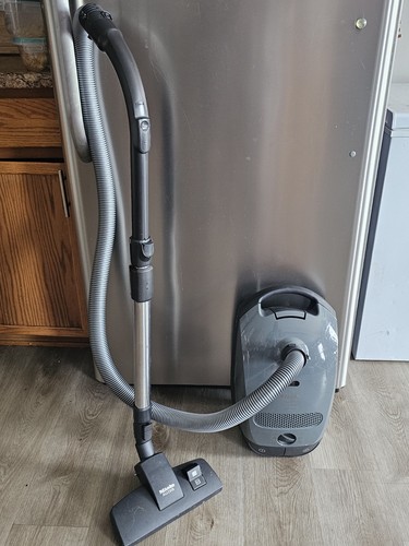 Miele classic pure - classic, suction