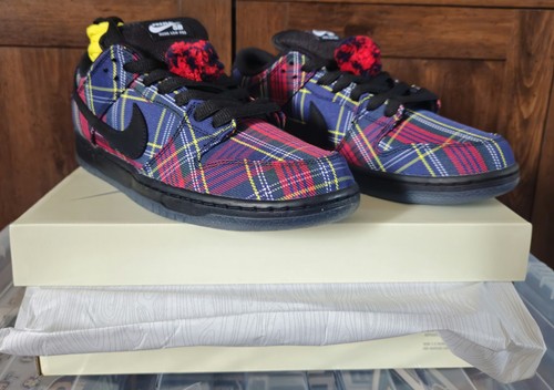 Nike nardwuar dunk low - x,