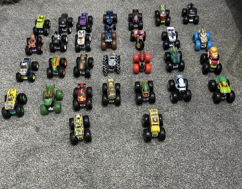 Hot wheel monster trucks - , 1:64