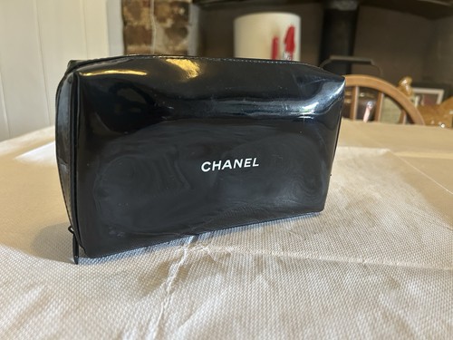 Chanel branded small - branded,