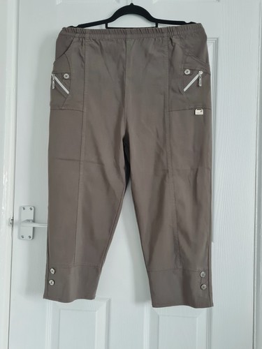 Ladies cropped trousers size - ladies,