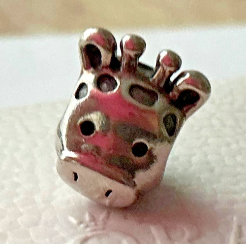 Genuine pandora silver giraffe - pandora,