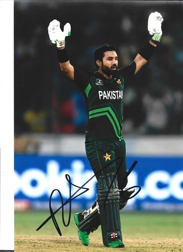 Mohammad rizwan signed photo - mohammad, photo-